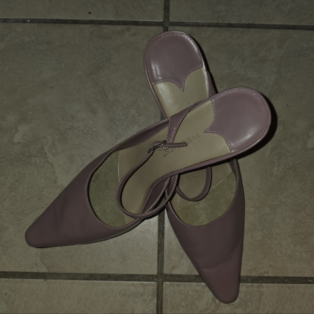 Nine West Women's Purple Leather Kitten Heels